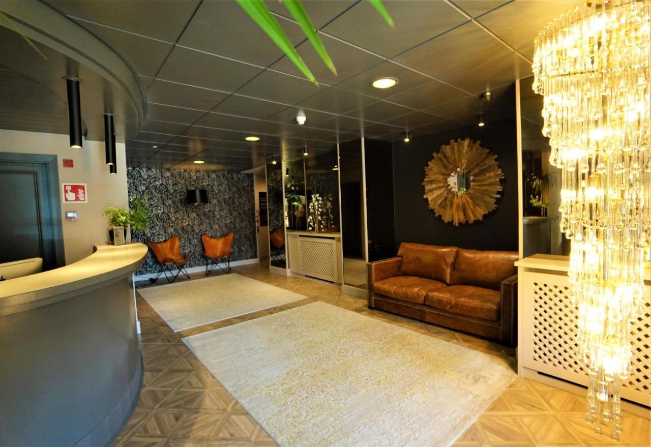 Hotel & Spa Niunit El Serrat Luaran gambar