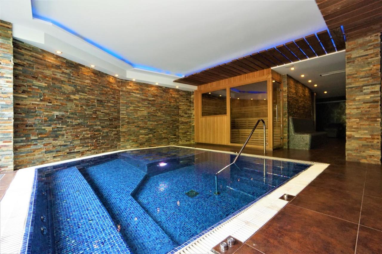 Hotel & Spa Niunit El Serrat Luaran gambar