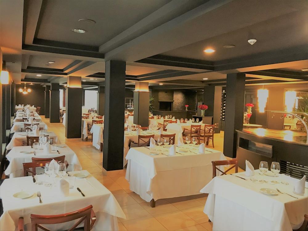 Hotel & Spa Niunit El Serrat Luaran gambar