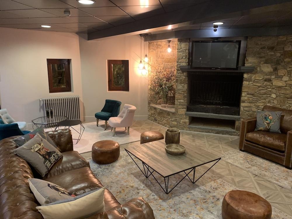Hotel & Spa Niunit El Serrat Luaran gambar