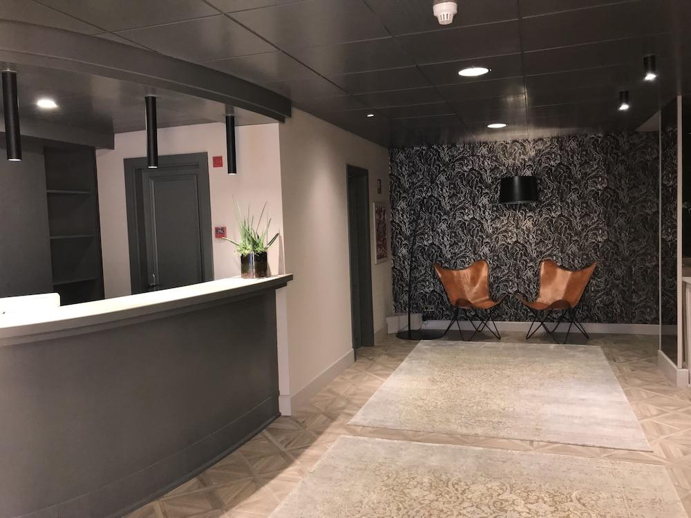 Hotel & Spa Niunit El Serrat Luaran gambar