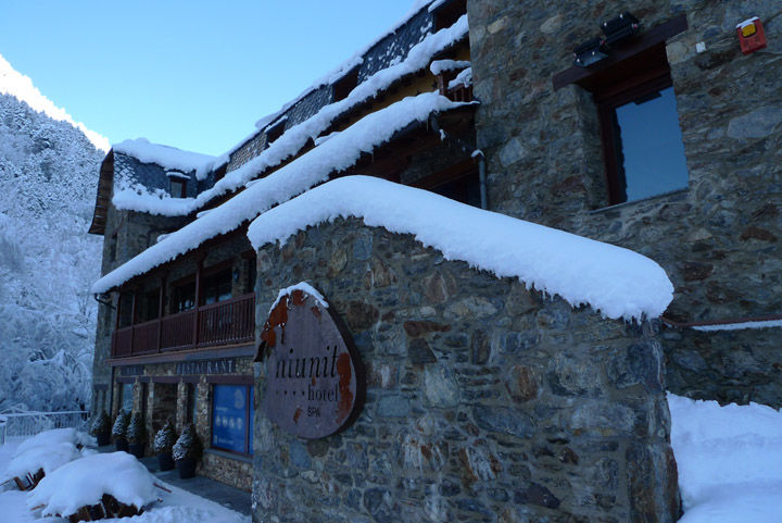 Hotel & Spa Niunit El Serrat Luaran gambar