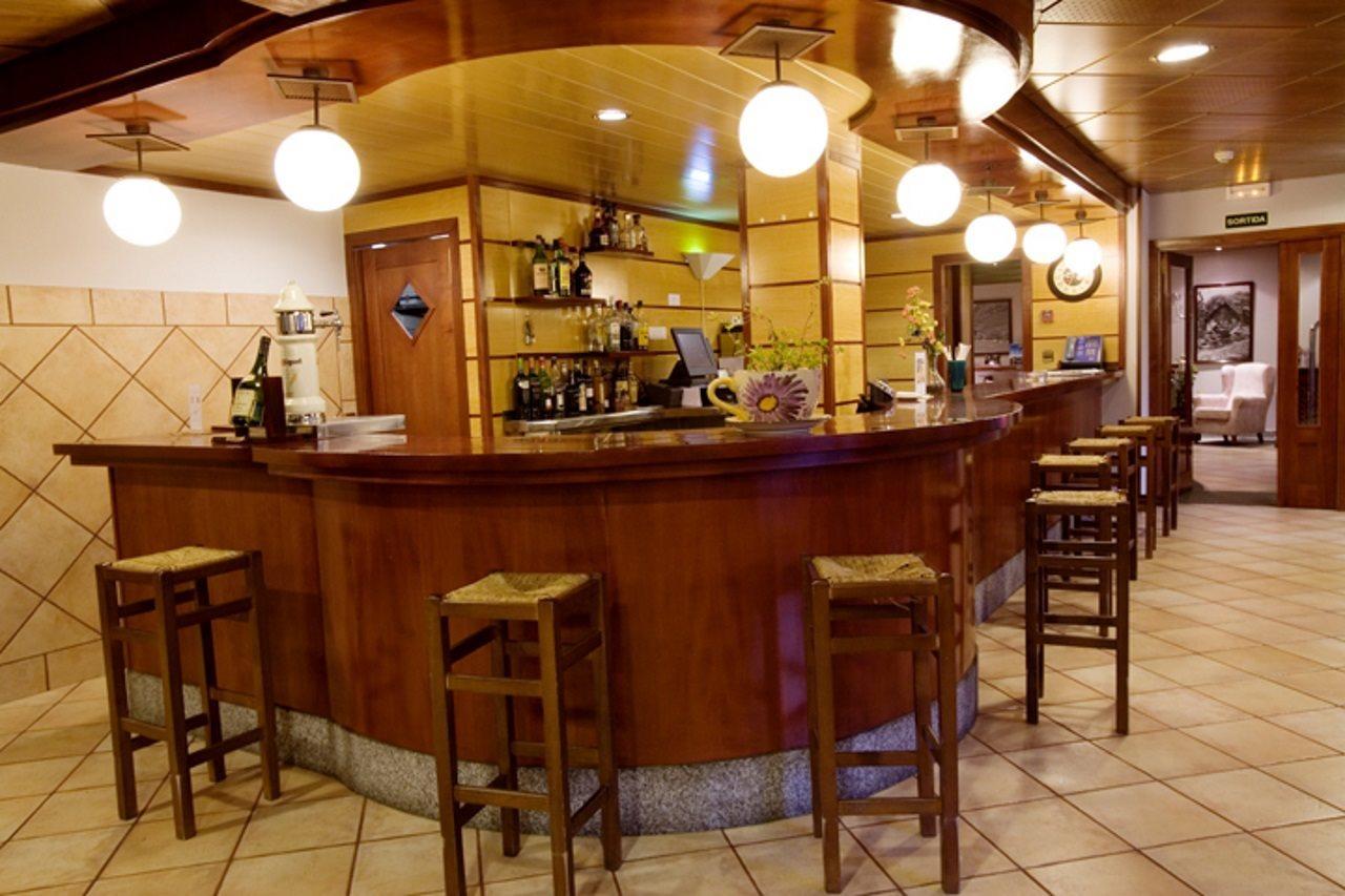Hotel & Spa Niunit El Serrat Luaran gambar